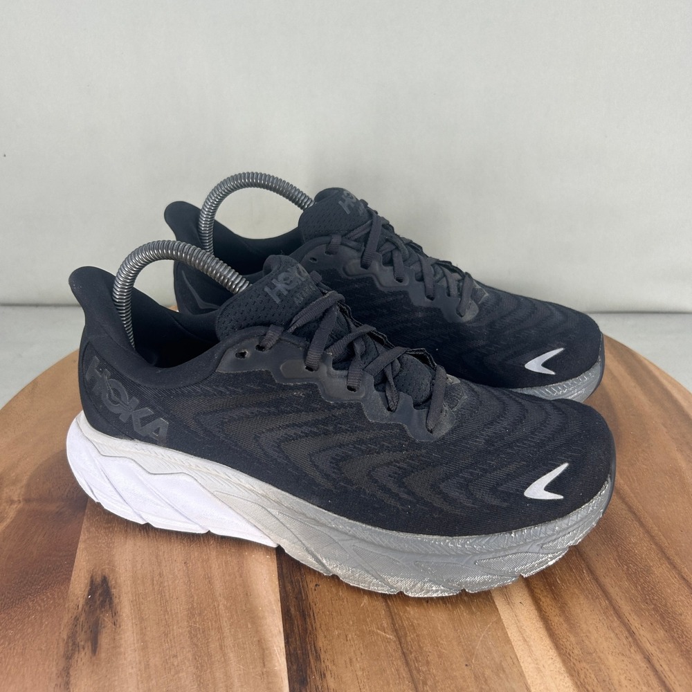 Hoka One One Arahi 6 Black White Running Shoes Womens 8.5 Wide 1123197 BWHT
